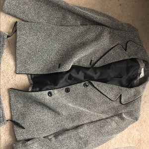 Le Suit Size 10 black and white suit